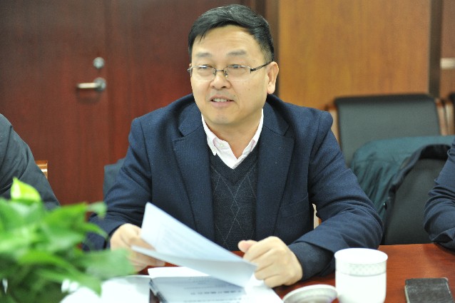 饶从满老师发言.JPG